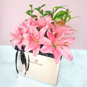 Aurora Pink Flowers - Flowerwali