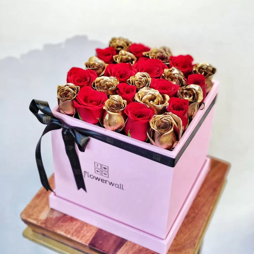 Flowerwali Pastel Box Bouquet - Flowerwali